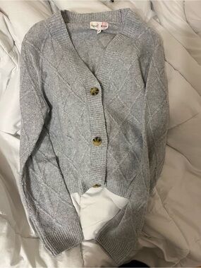 Hazel Moon Light Gray Diamond-Knit Button Cardigan